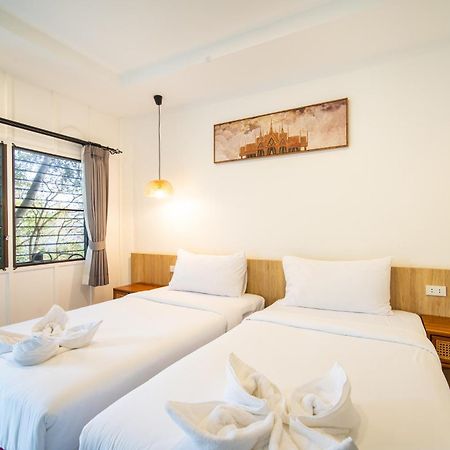 Ban Raya Resort And Spa Koh Racha Yai Bagian luar foto