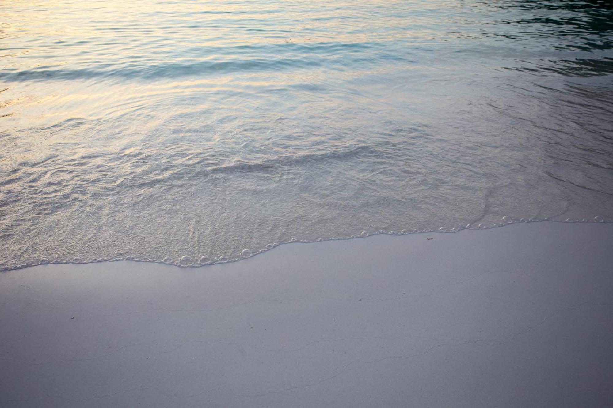Ban Raya Resort And Spa Koh Racha Yai Bagian luar foto