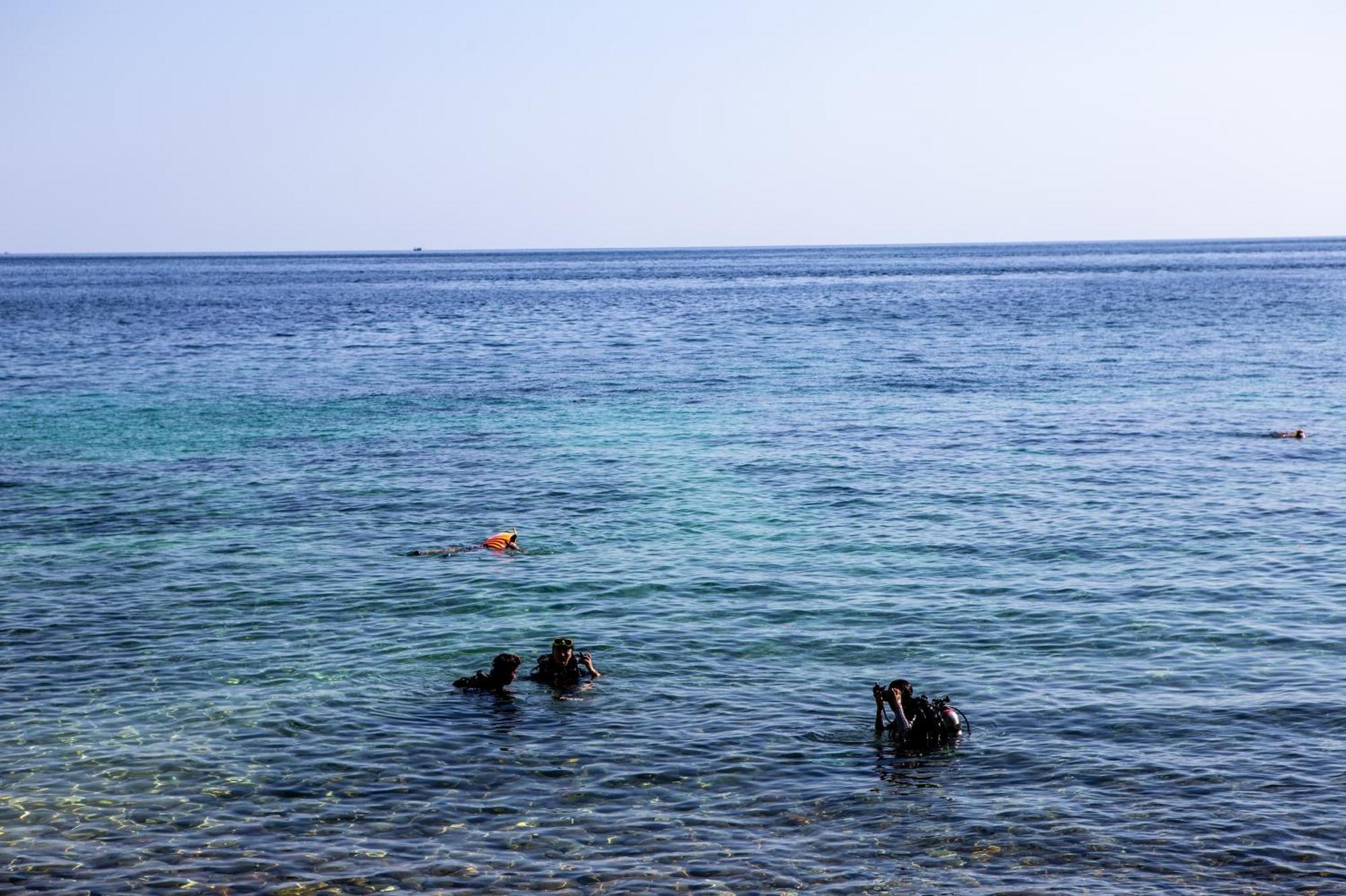 Ban Raya Resort And Spa Koh Racha Yai Bagian luar foto