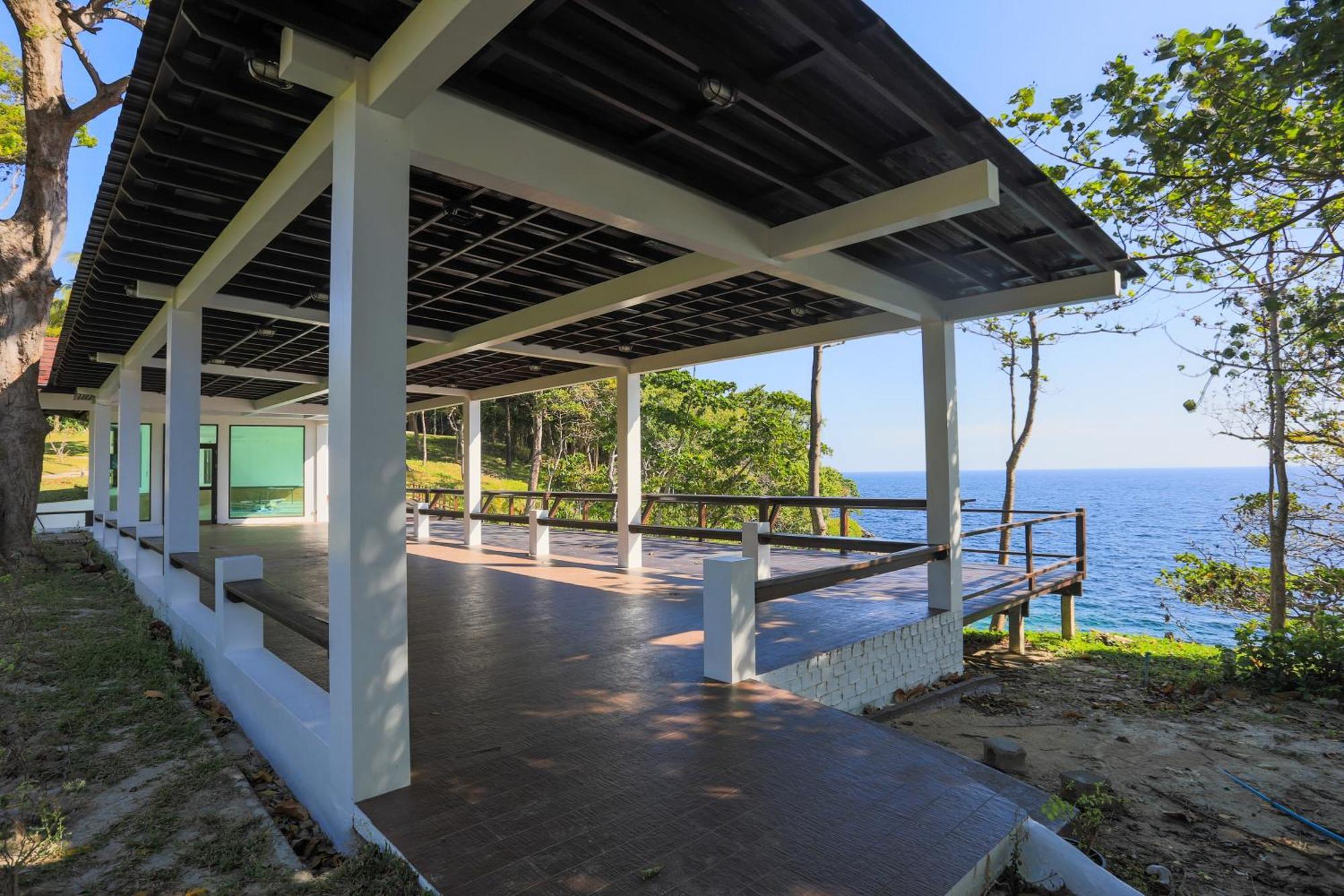 Ban Raya Resort And Spa Koh Racha Yai Bagian luar foto